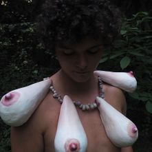 Breast Chain, Ceramics 2017