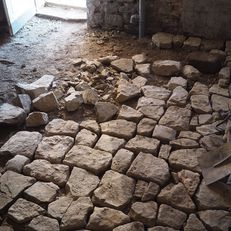 Building the stone floor, 2021